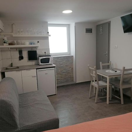 Apartment Dorina Πιράν Εξωτερικό φωτογραφία